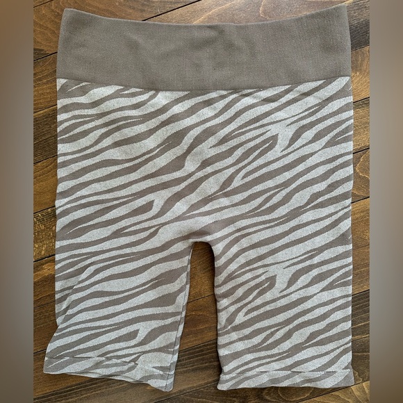 DOFC Matching Set - Picture 3 of 5